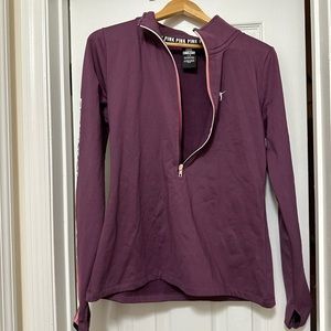 VS PINK Pullover Size L